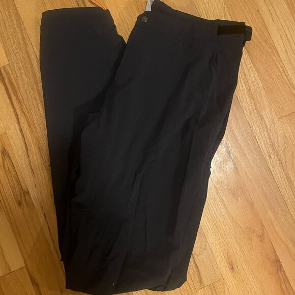 Mens Mammut Runbold Pants Size: 32 Color: Black - Picture 2 of 5